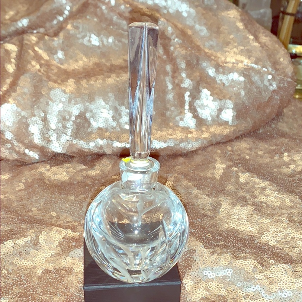 Crystal perfume bottle. Beautiful cut crystal